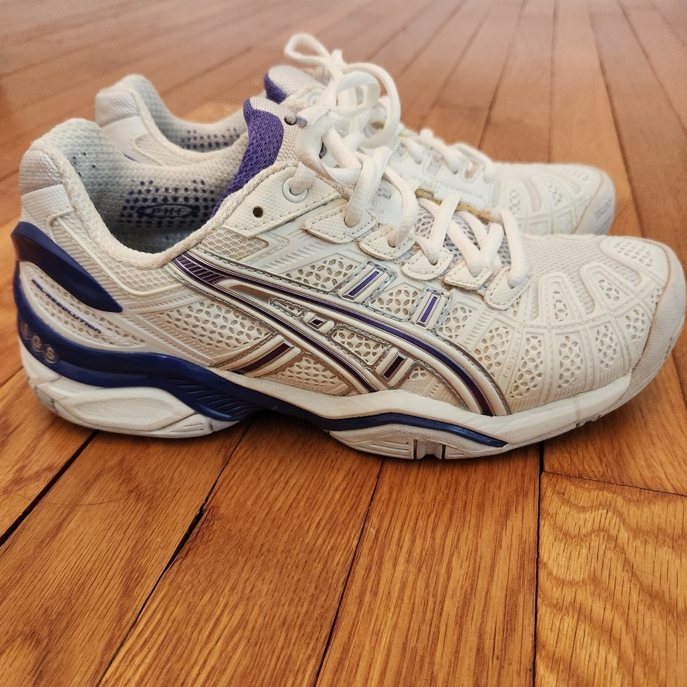 Asics Women's Gel Resolution Tennis Shoes Size 7.5 White/Purple Accents